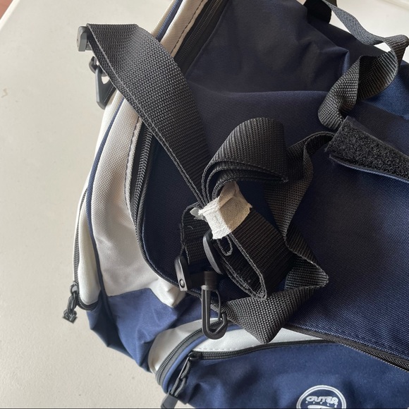 Outer Style Travel Duffel Bag Navy BRAND NEW - Picture 7 of 9